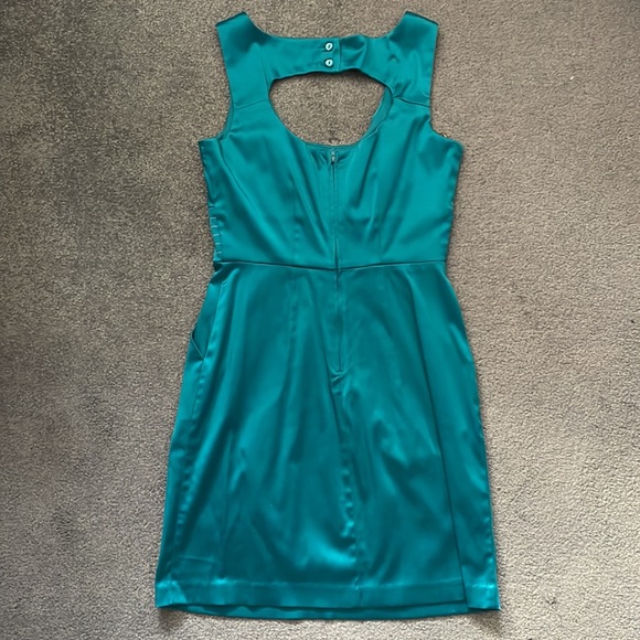 Turquoise dress - Picture 3 of 6